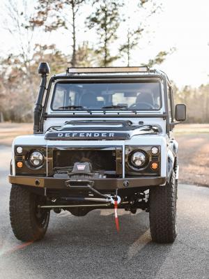 Land Rover Defender 110 by Osprey Custom Cars 1993 года 